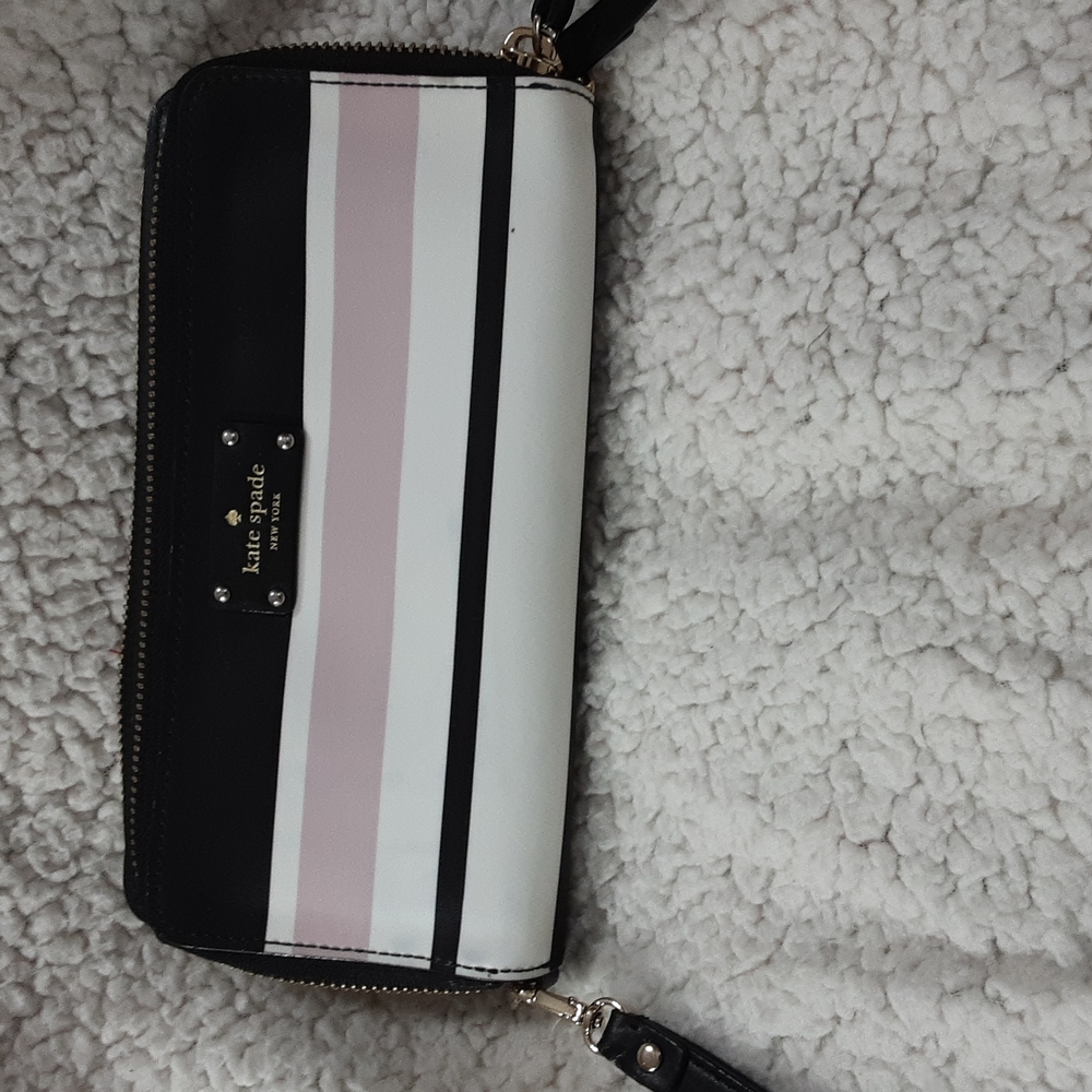 kate spade wallet wristlet